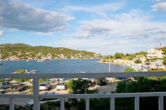 Apartmán Střední Dalmácie - Vinišće DA 3437 N1