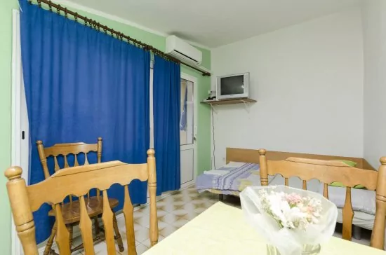 Apartmán Severní Dalmácie - Tribunj (Vodice) DA 4154 N2