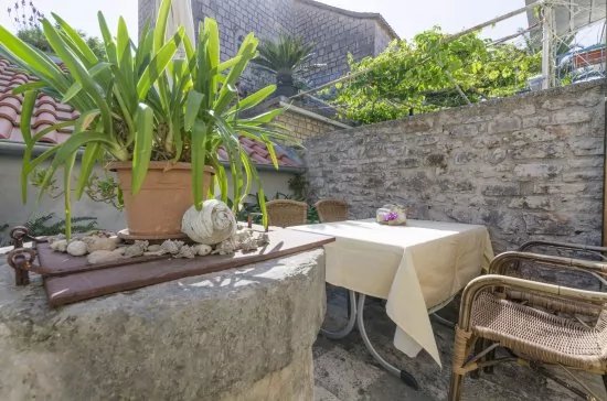 Apartmánový pokoj Ostrov Hvar - Vrboska OS 2008 N4