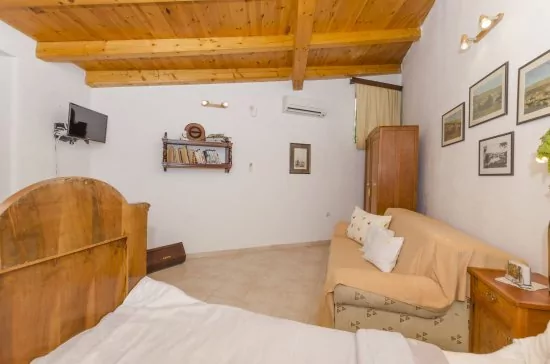 Apartmánový pokoj Ostrov Hvar - Vrboska OS 2008 N4