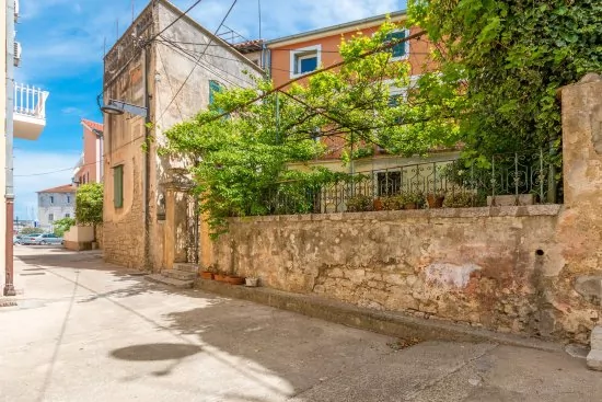 Apartmán Severní Dalmácie - Biograd na Moru DA 4724 N1