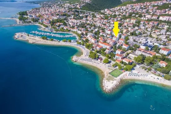 Umístění domu z leteckého pohledu.