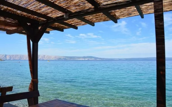 Klenovica pobřeží a moře.