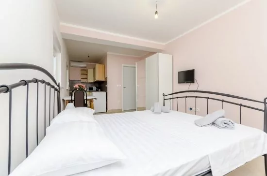 Apartmán Střední Dalmácie - Okrug Gornji DA 3322 N1