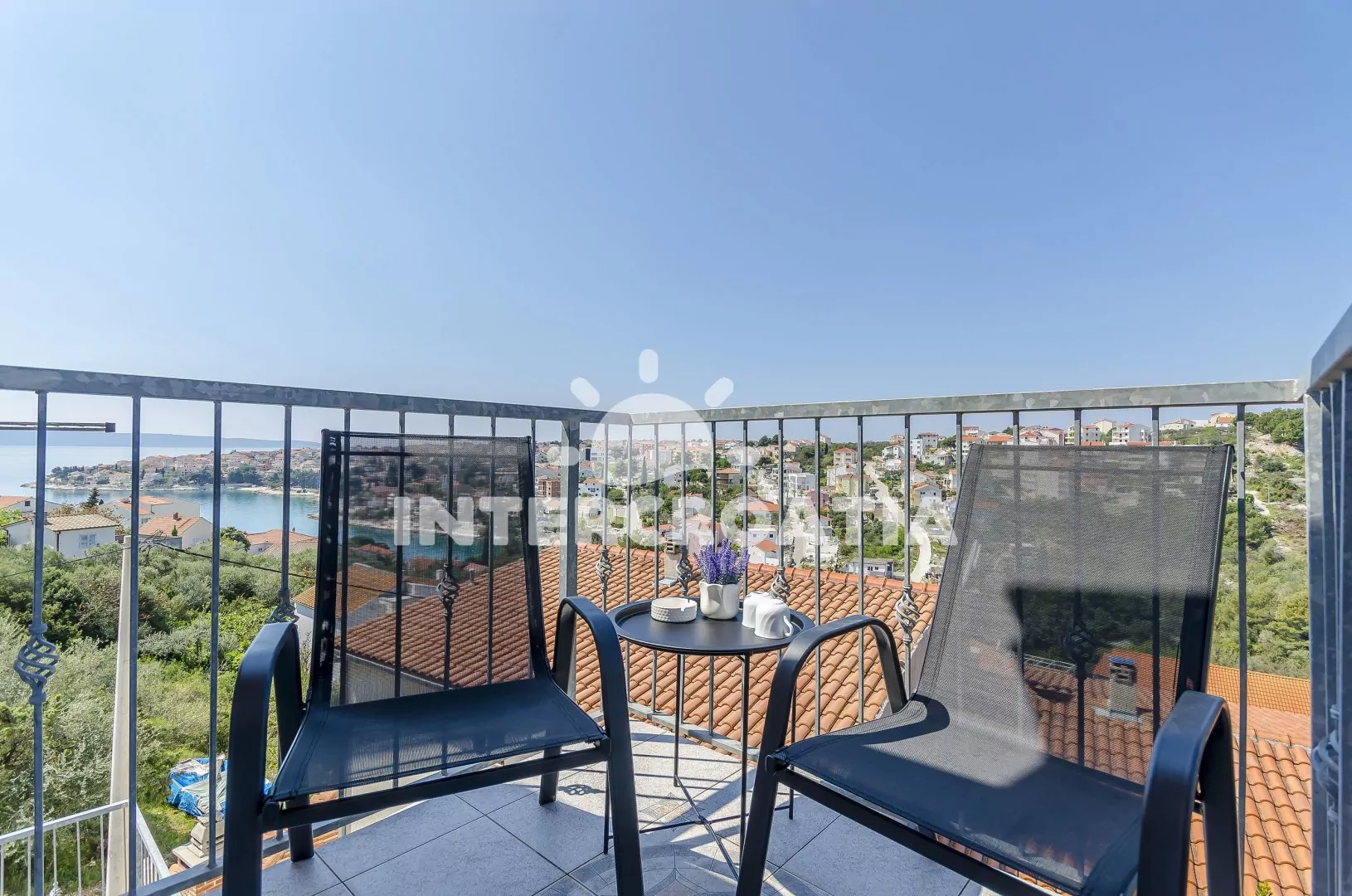 Apartmán Střední Dalmácie - Okrug Gornji DA 3322 N2