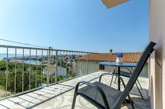 Apartmán Střední Dalmácie - Okrug Gornji DA 3322 N2