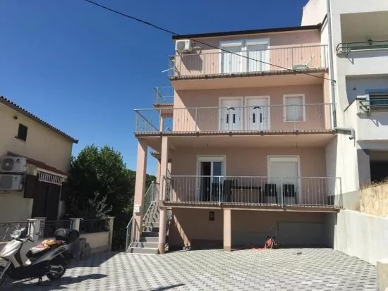 Apartmán Střední Dalmácie - Okrug Gornji DA 3322 N2