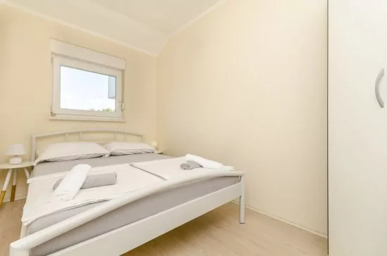 Apartmán Střední Dalmácie - Okrug Gornji DA 3322 N3
