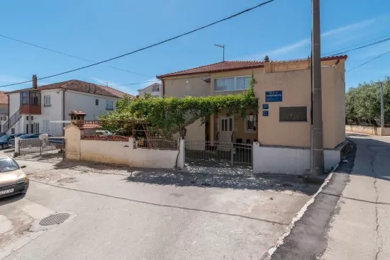Apartmán Střední Dalmácie - Trogir DA 3225 N2