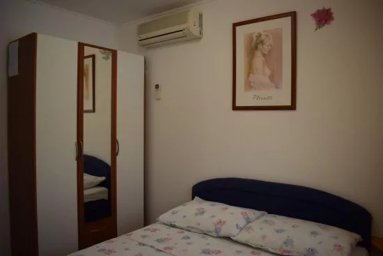 Apartmán Severní Dalmácie - Tribunj (Vodice) DA 4161 N1