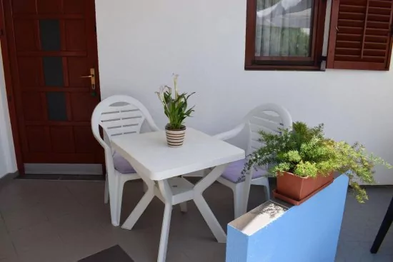 Apartmán Severní Dalmácie - Tribunj (Vodice) DA 4161 N1