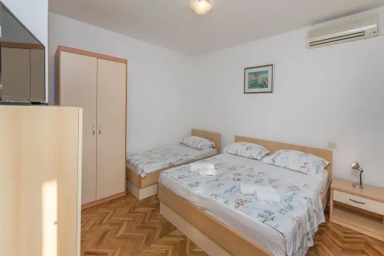 Apartmánový pokoj Střední Dalmácie - Makarska DA 2015 N3