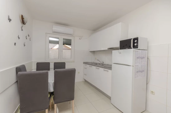 Apartmán Severní Dalmácie - Vodice DA 4166 N1