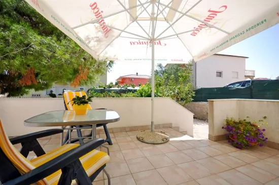 Apartmán Střední Dalmácie - Okrug Gornji DA 3323 N2