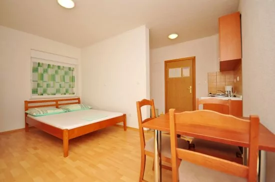 Apartmán Střední Dalmácie - Okrug Gornji DA 3323 N2