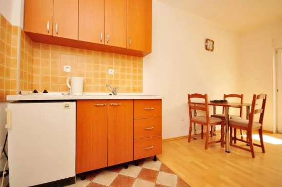 Apartmán Střední Dalmácie - Okrug Gornji DA 3323 N2