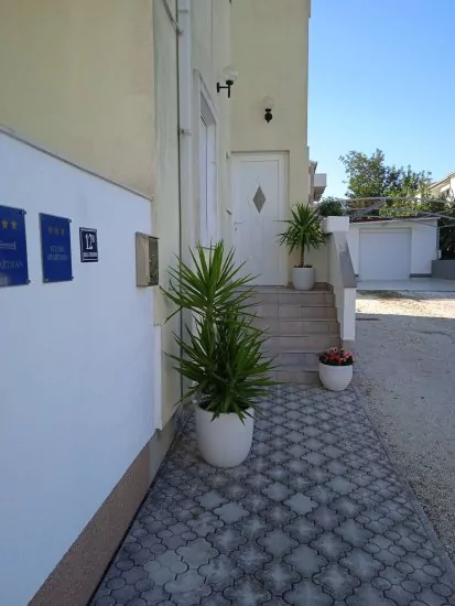 Apartmán Střední Dalmácie - Okrug Gornji DA 3323 N2