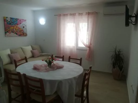 Apartmán Ostrov Hvar - Hvar OS 2009 N1