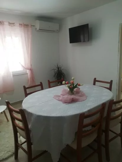 Apartmán Ostrov Hvar - Hvar OS 2009 N1