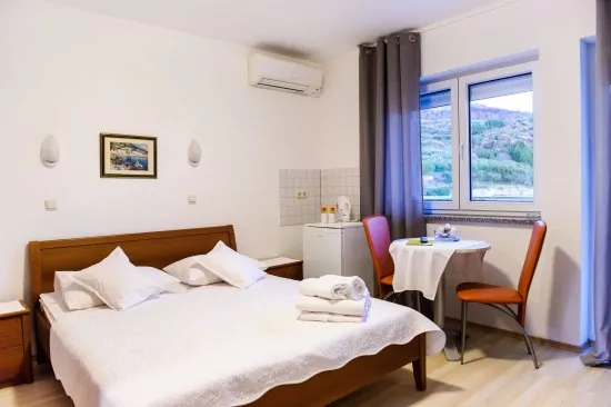 Apartmánový pokoj Střední Dalmácie - Podstrana DA 2911 N5