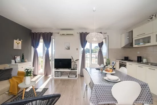 Apartmán Střední Dalmácie - Podgora DA 1908 N2