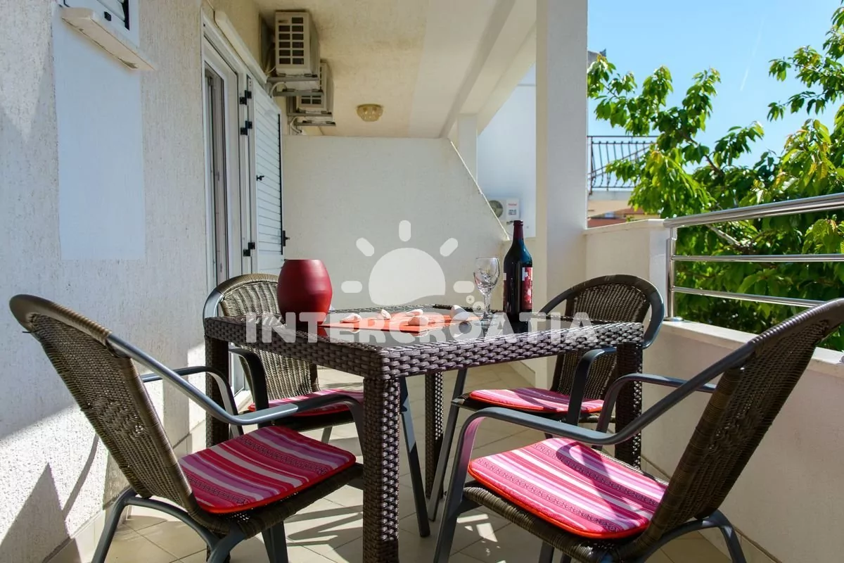 Apartmán Střední Dalmácie - Okrug Gornji DA 3324 N1