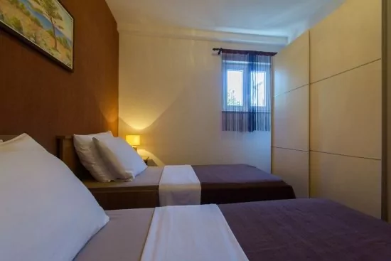 Apartmán Střední Dalmácie - Okrug Gornji DA 3324 N2