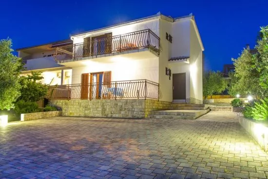 Apartmán Střední Dalmácie - Okrug Gornji DA 3324 N3