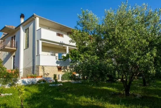 Apartmán Střední Dalmácie - Okrug Gornji DA 3324 N4