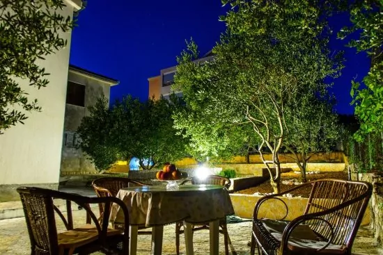 Apartmán Střední Dalmácie - Okrug Gornji DA 3324 N4