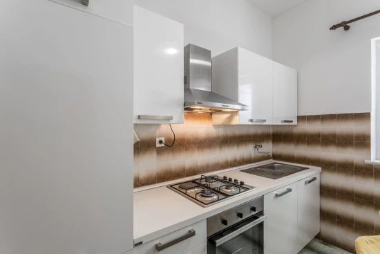 Apartmán Střední Dalmácie - Okrug Gornji DA 3325 N1
