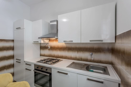 Apartmán Střední Dalmácie - Okrug Gornji DA 3325 N1