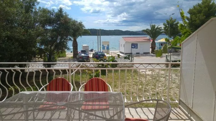 Apartmán Střední Dalmácie - Okrug Gornji DA 3326 N1