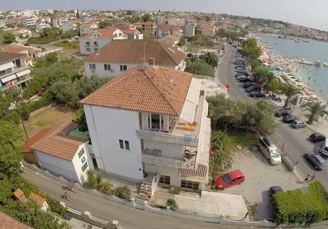 Apartmán Střední Dalmácie - Okrug Gornji DA 3326 N3