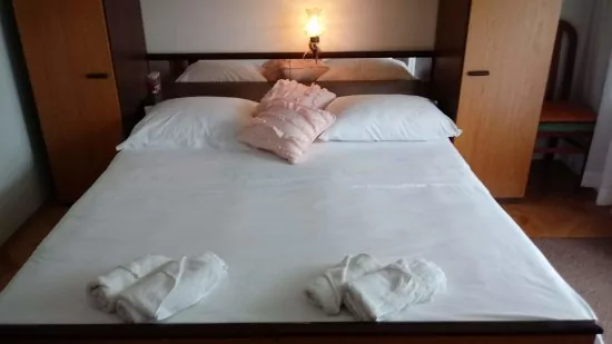 Apartmánový pokoj Střední Dalmácie - Okrug Gornji DA 3326 N6