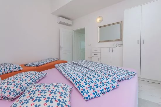 Apartmán Střední Dalmácie - Staniči DA 2608 N1