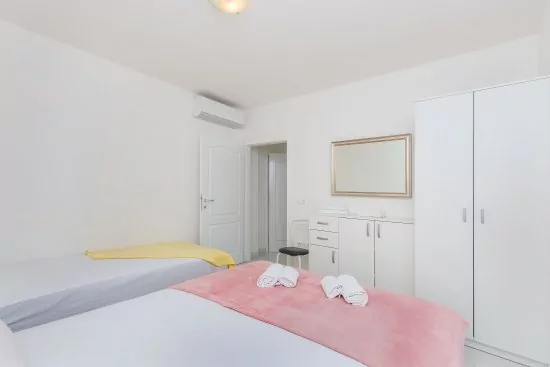 Apartmán Střední Dalmácie - Staniči DA 2608 N5
