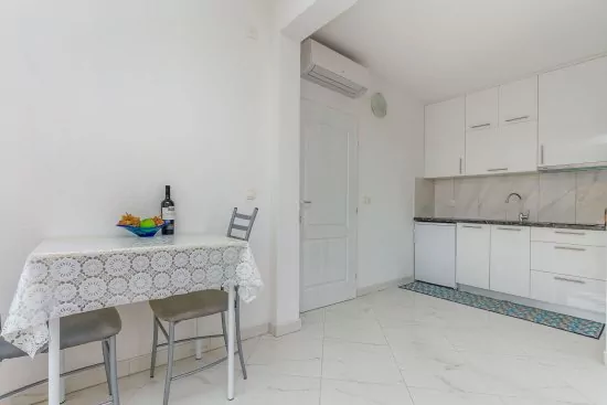 Apartmán Střední Dalmácie - Staniči DA 2608 N6