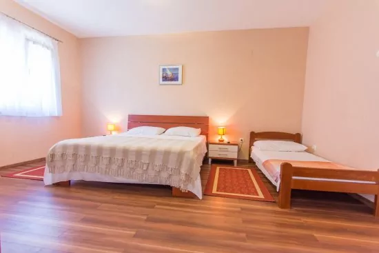 Apartmán Severní Dalmácie - Biograd na Moru DA 4729 N2
