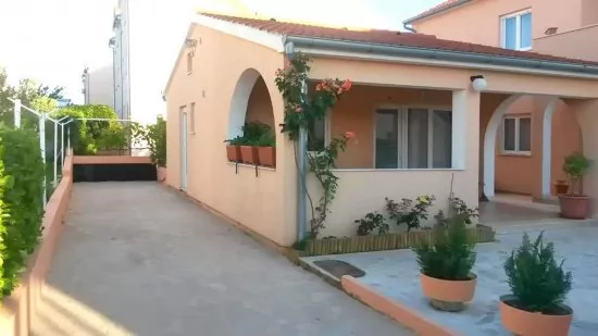 Apartmán Severní Dalmácie - Srima (Vodice) DA 4172 N2