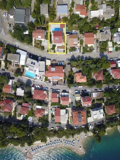 Umístění objektu z leteckého pohledu.