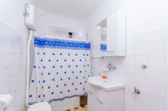 Apartmán Střední Dalmácie - Okrug Gornji DA 3327 N1
