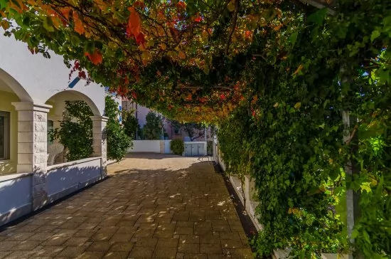 Apartmán Střední Dalmácie - Okrug Gornji DA 3328 N2