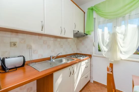 Apartmán Střední Dalmácie - Okrug Gornji DA 3328 N2