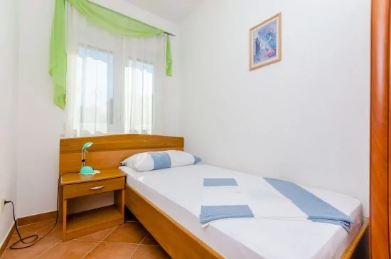 Apartmán Střední Dalmácie - Okrug Gornji DA 3328 N2