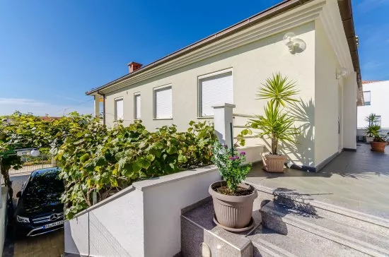 Apartmán Střední Dalmácie - Okrug Gornji DA 3328 N3