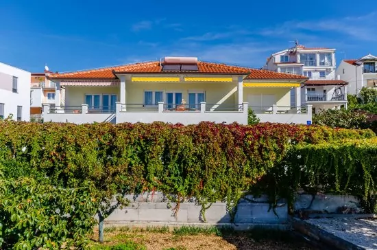 Apartmán Střední Dalmácie - Okrug Gornji DA 3328 N3