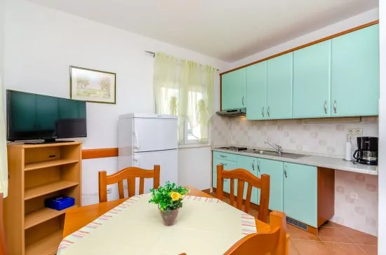 Apartmán Střední Dalmácie - Okrug Gornji DA 3328 N3