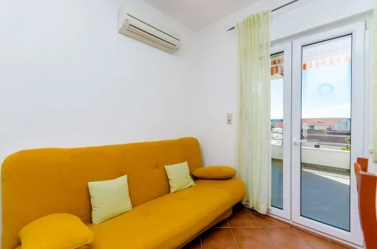 Apartmán Střední Dalmácie - Okrug Gornji DA 3328 N3