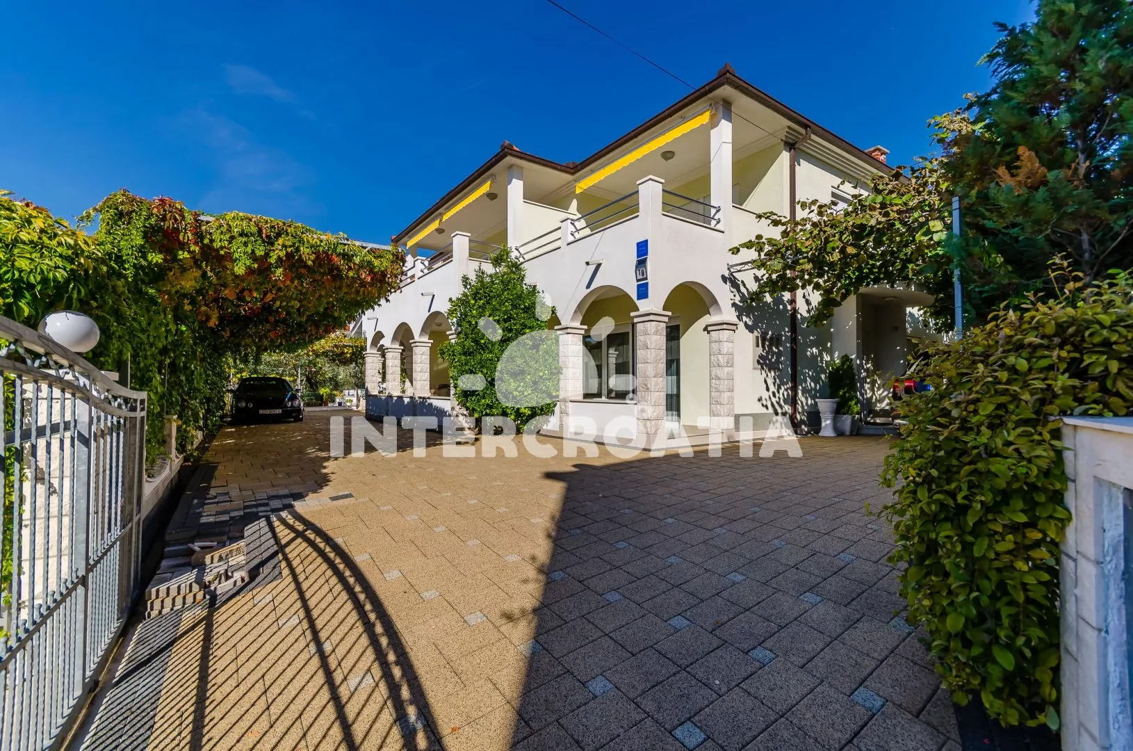 Apartmán Střední Dalmácie - Okrug Gornji DA 3328 N4